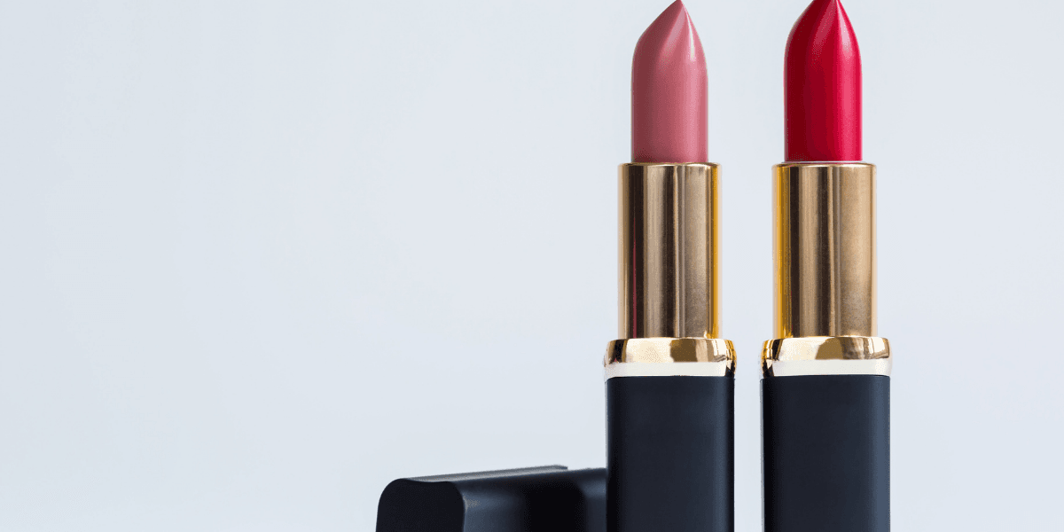 Beauty Design Episode 01 倒れないボトルデザインに取り組む親子の活動風景